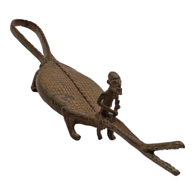 1950s Rare African Senufo Bronze Crocodile with Rider Ritual Oracle Figure Lost Wax For Sale