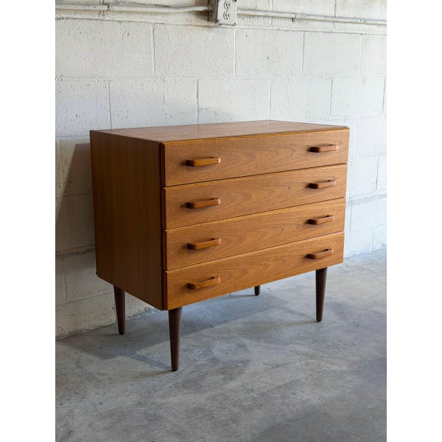 Mid-Century Modern Danish Teak 4-Drawer Dresser Compact Mid-Century Modern Chest of Drawers 1960s For Sale - Image 3 of 10
