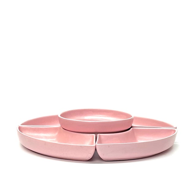 Mid-Century Modern Pink Mid Century Modern Ceramic Serving Dishes - Set of 5 For Sale - Image 3 of 12
