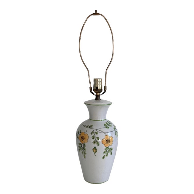 Vintage Ceramic Floral Pattern Yellow Green Colors Crackle Glaze Finish Table Lamp, Made in Italy Circa 1970 For Sale