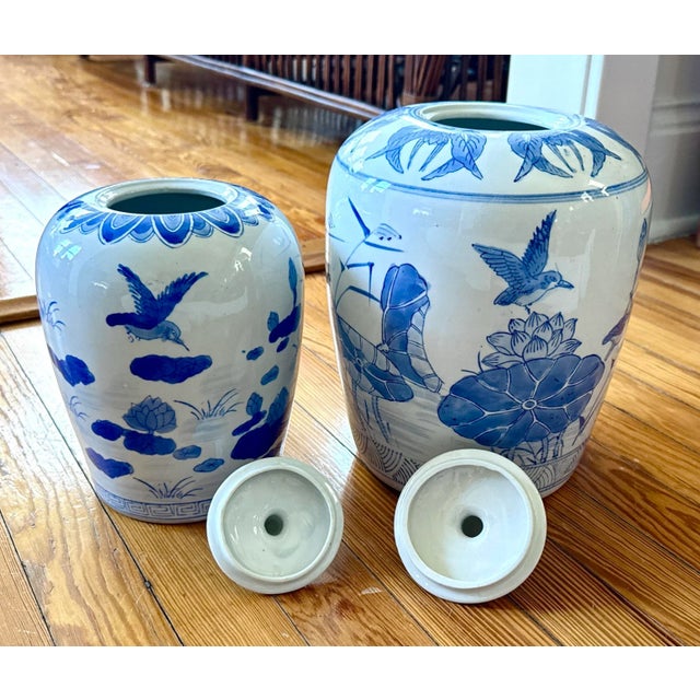 Blue Blue and White Kingfisher Ginger Jars - A Pair For Sale - Image 8 of 11