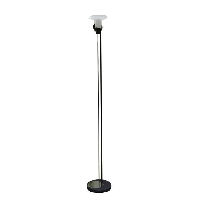 Italian Opaline Glass Floor Lamp by Venini for Veluce, 1980s For Sale - Image 11 of 11