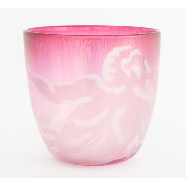 1980s Steven Newell Pink Art Glass Bowl, 1981 For Sale - Image 5 of 10