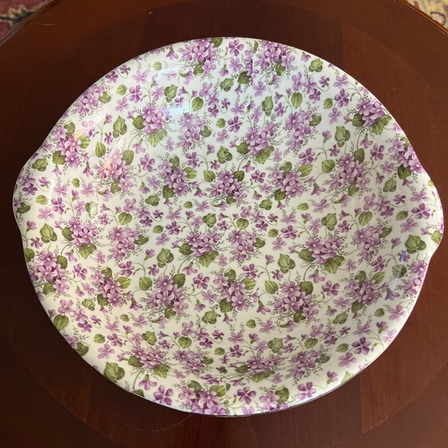 2000 - 2009 Vintage Chintz Patterned Pitcher and Basin Set For Sale - Image 5 of 11