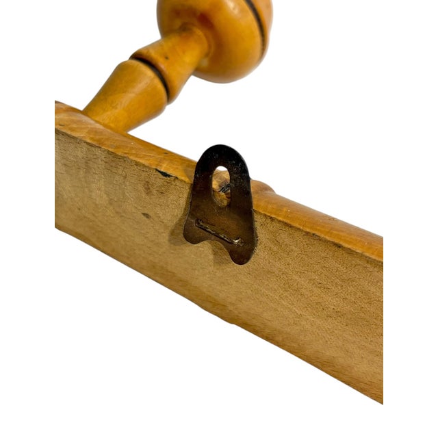 Antique French Provincial Faux Bamboo Wall Rack – 5 Peg Wooden Coat & Hat Hook For Sale - Image 13 of 14