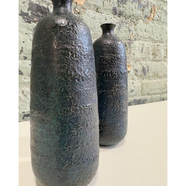 1930s Japanese Craftsman Bronze Vases Black Volcanic Patinated Enamel, Japan 1930 For Sale - Image 5 of 11