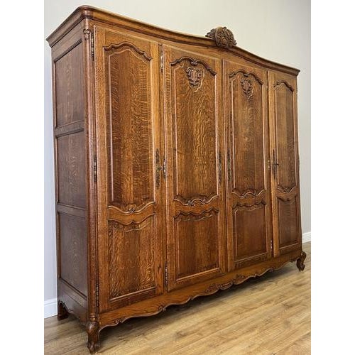 Vintage French Louis XVI Style Wardrobe in Oak For Sale - Image 3 of 15