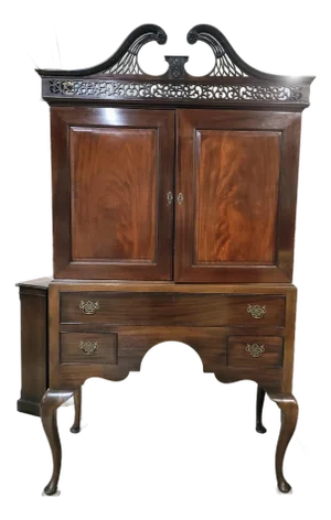 Late 19th Century Queen Ann Chippendale Style Chest