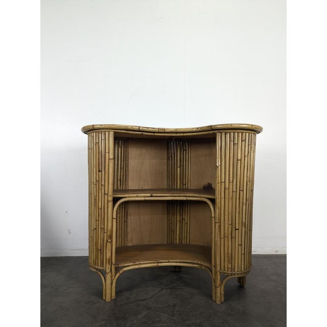 Bamboo and Rattan Counter and Stools Set, Set of 3, in Very Good conditions.