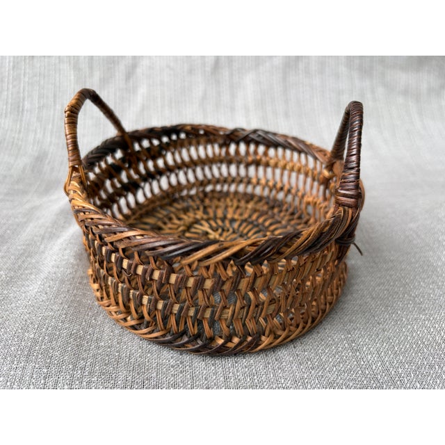 1980s Small Vintage Woven Wicker Basket For Sale - Image 5 of 15