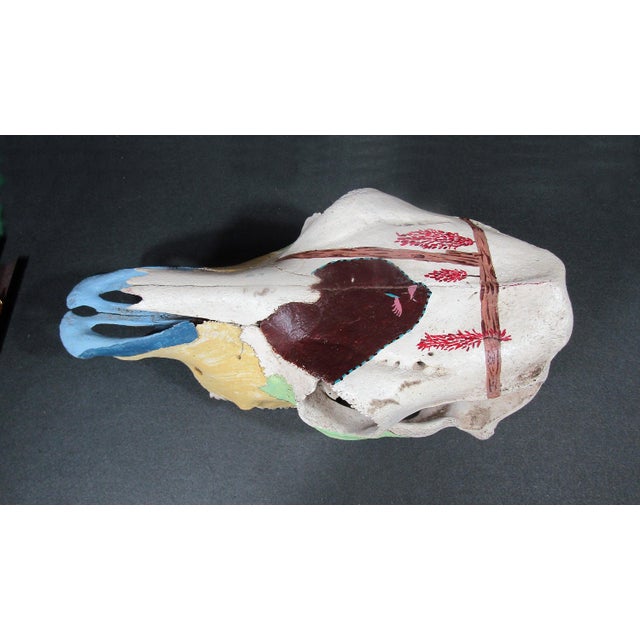 1980s Hand-Painted Bovine Skull Sculpture in Southwestern Folk Art Style For Sale In Austin - Image 6 of 10