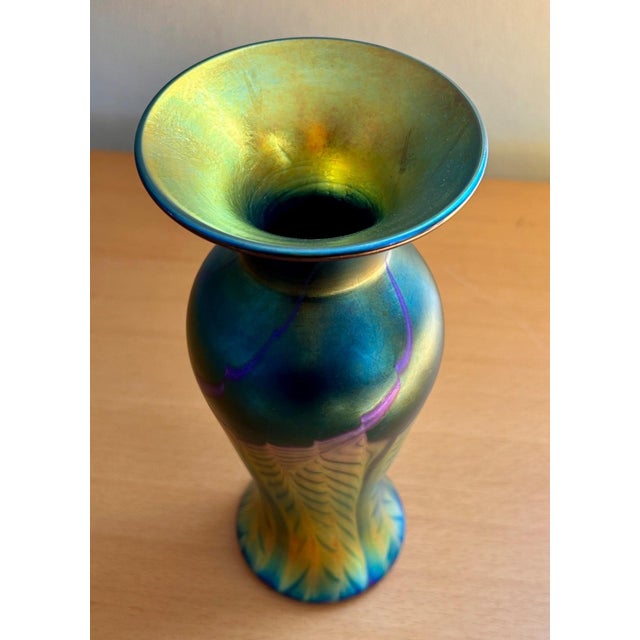 Mid-Century Modern Lundberg Studios Art Glass Vase 2004 Midnight Petite Classic Vase 7.75” For Sale - Image 3 of 6