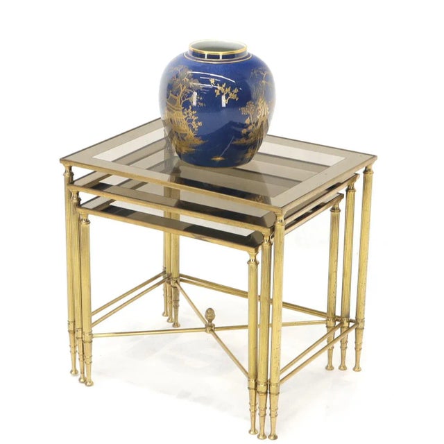 Brass Mid 20th Century Set of 3 Brass Mirrored Border Glass Tops Nesting Tables For Sale - Image 8 of 13