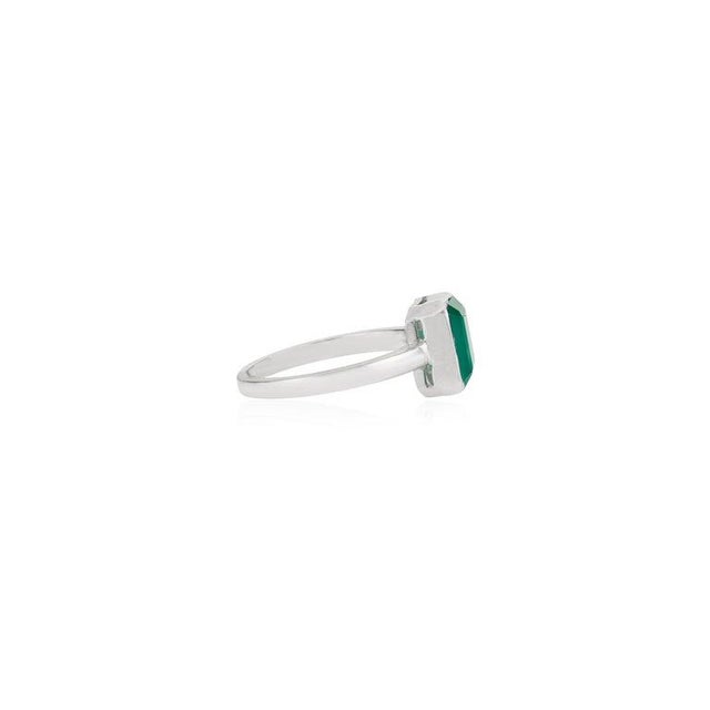 Classic Bezel Set Green Onyx Solitaire Ring in 925 Silver- Unisex Ring- Size 6 For Sale - Image 4 of 12