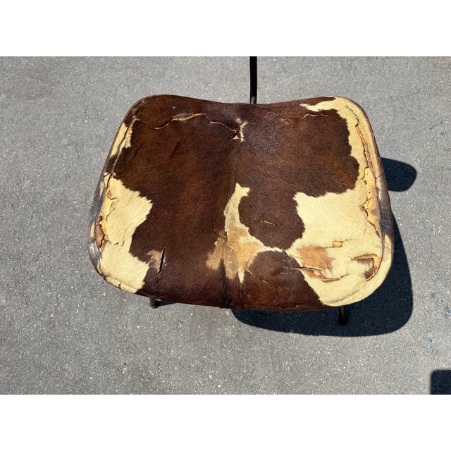 1950s 1950s Early Eames style DCM Dining Chair With Original Hair on Hide Upholstery, Cowhide For Sale - Image 5 of 16