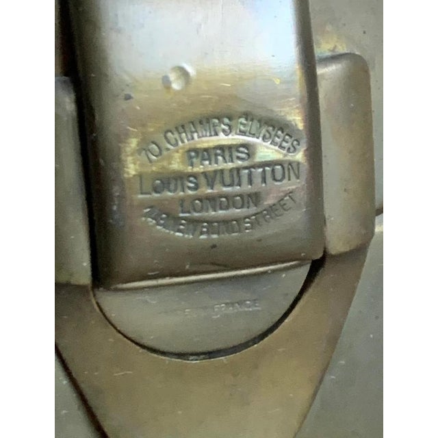 Trunk from Louis Vuitton, 1920s For Sale - Image 11 of 16