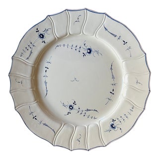 Large Antique 18th Century French Porcelain Round Charger Platter in Chantilly Blue Sprig For Sale
