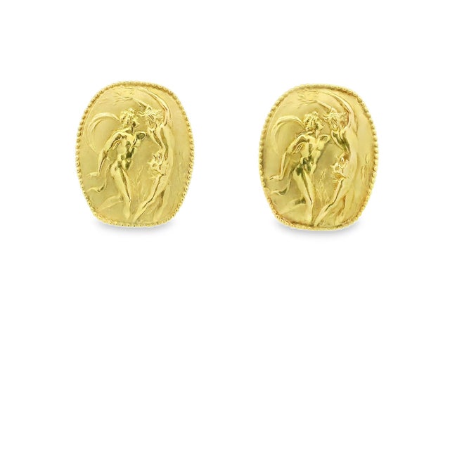 1970s Pair of Athena Seidengang 18k Gold Classical Figure Earrings For Sale - Image 4 of 9