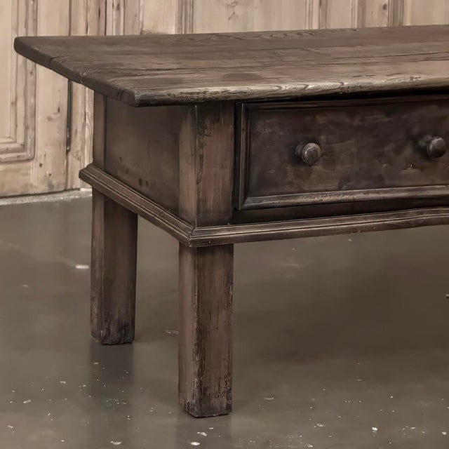 18th Century Rustic Country French Solid Oak Coffee Table For Sale In Dallas - Image 6 of 18
