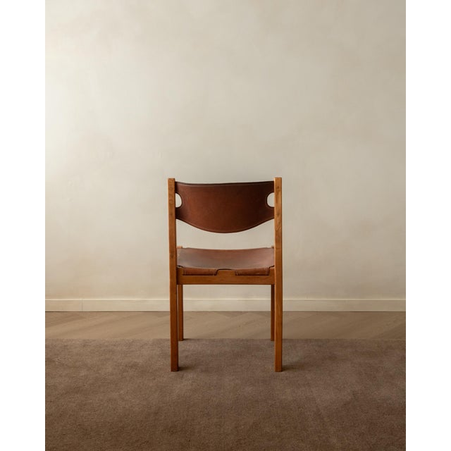Wood Brutalist Elm and Leather Dining Chairs from Maison Regain, 1970s, Set of 4 For Sale - Image 7 of 16