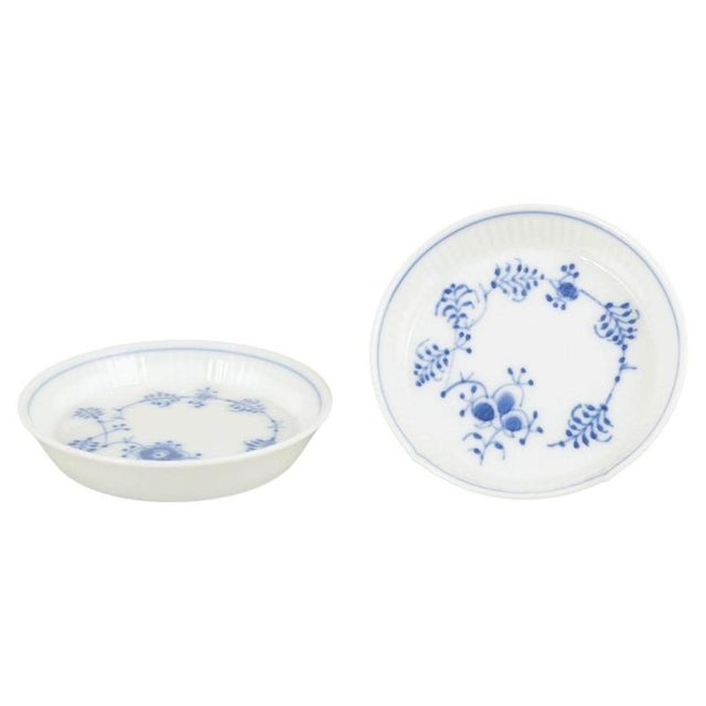 1980s Blue Fluted Plain Bottle Coasters from Royal Copenhagen, 1980s, Set of 2 For Sale - Image 5 of 5