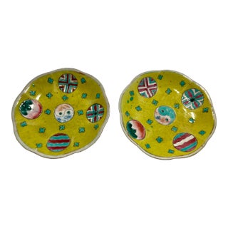 Antique Chinese Porcelain Qing Dynasty Green Bowls- Set of 2 For Sale