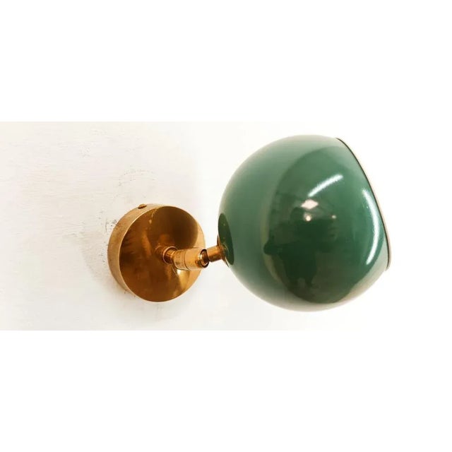 Adjustable Wall Light with Green-Colored Metal Dome, in Very Good conditions. Designed 1970 to 1979 Up to 250V (Europe/UK...