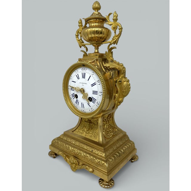 French Antique French Ormolu Gilt Bronze Dore Mantle Clock Retailed by j.n. Masters For Sale - Image 3 of 8