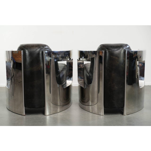 Industrial Industrial Black Cowhide Aviator Design Armchairs with Aluminium and Rivets, Set of 2 For Sale - Image 3 of 15