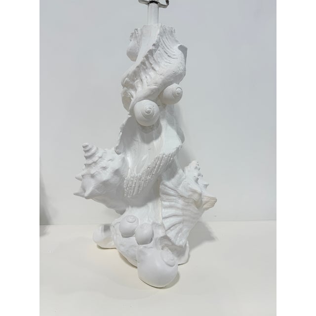 White Pair, Vintage Sirmos White Lacquered Plaster Seashell Table Lamps, Palm Beach For Sale - Image 8 of 18