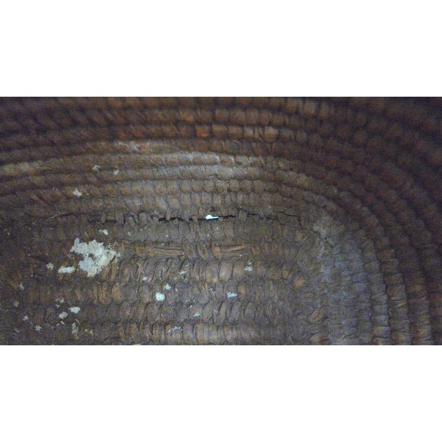 Early 19th Century Early 20th Century Northwest Coast and Pequot Native American Style Baskets - a Pair For Sale - Image 5 of 9