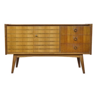 Mid-Century Modern Sideboard in Walnut, 1960s For Sale