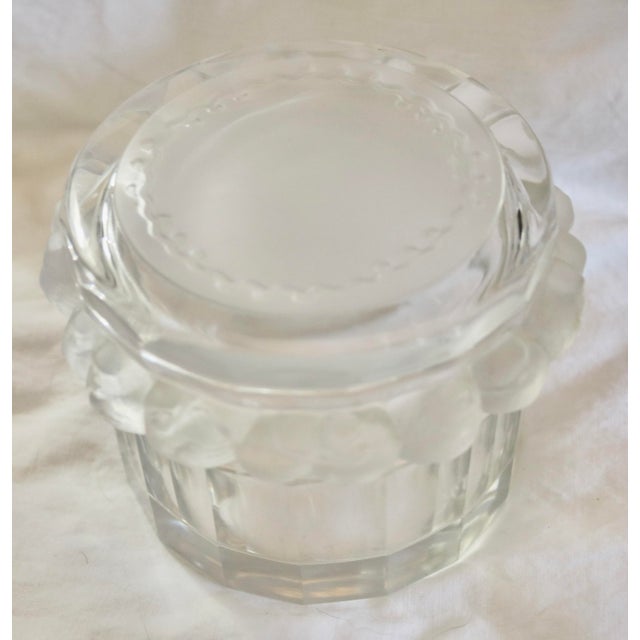 Vintage Lalique Birds Crystal Powder or Trinket Box. The box is 3.375 inch high with top and 4.25 inch in diameter. The...