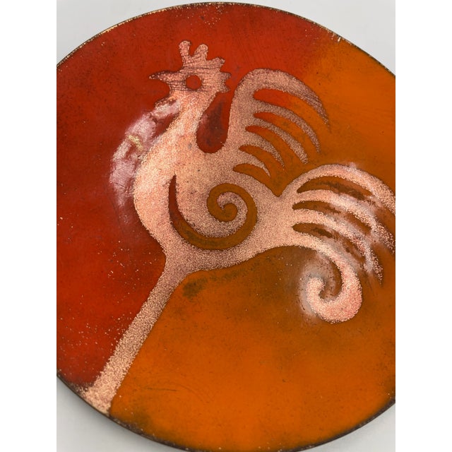 Modern Mid-Century Enamel Over Metal Rooster Desk/Dresser Tray For Sale - Image 3 of 11