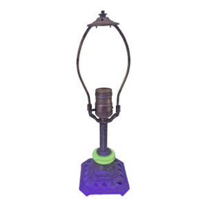 1930s Art Deco Jadeite Glass Table Lamp With Glowing Break Spacer