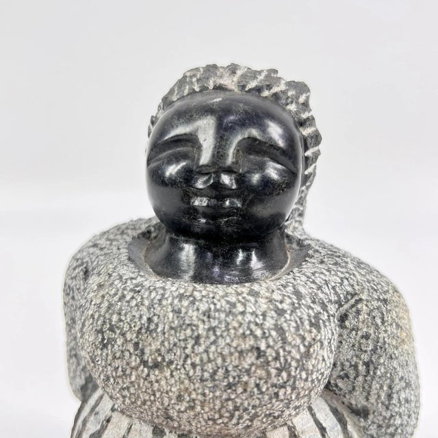 Early 20th Century Shona Stone Woman Sculpture In The Style of Colleen For Sale In Denver - Image 6 of 8