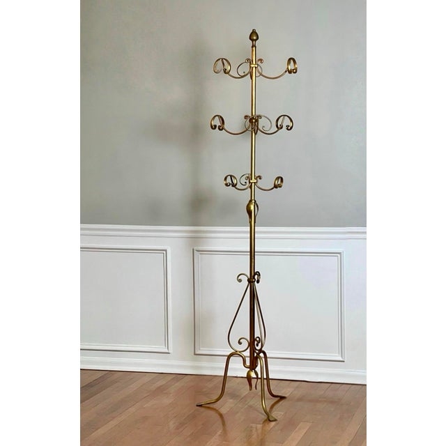 Hollywood Regency Gilt Wrought Iron 3-Tier Revolving Coat Stand Hat Rack, Koegl Style, Italy, 1950s For Sale - Image 3 of 12