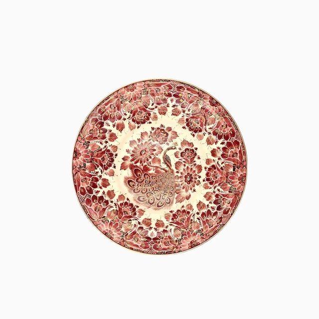 20th Century Delft Red Regina Wall Plate with Peacock Motif and Gold Decoration, Holland, 1950s For Sale - Image 17 of 17