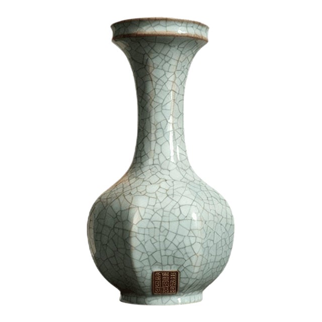 Chinese Ceramic Vase,Guan Ware Crackle Glaze Celadon Glaze Porcelain Vase For Sale