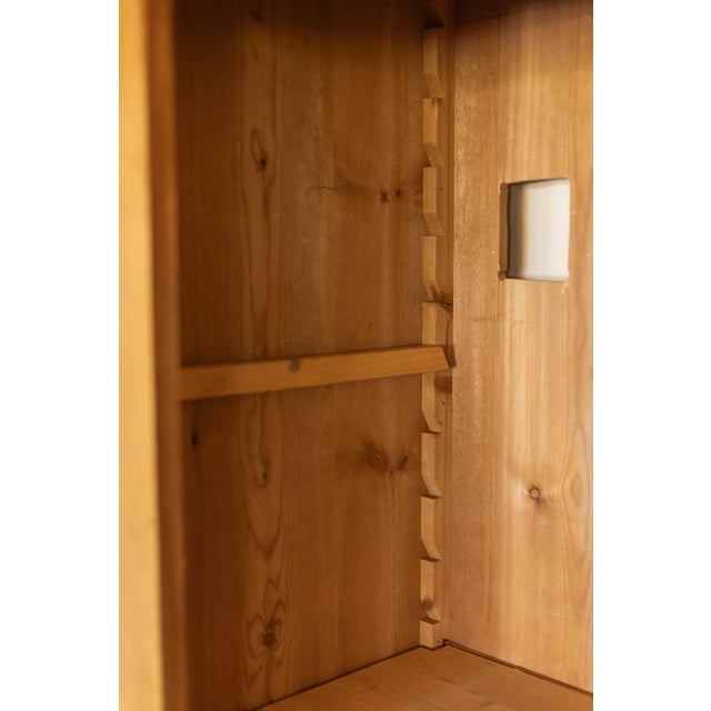 Early 20th Century Pine Wardrobe For Sale - Image 9 of 9