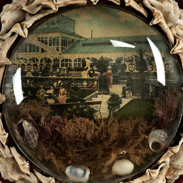 Late 19th Century Antique British Colonial Sailors Valentine For Sale - Image 5 of 7