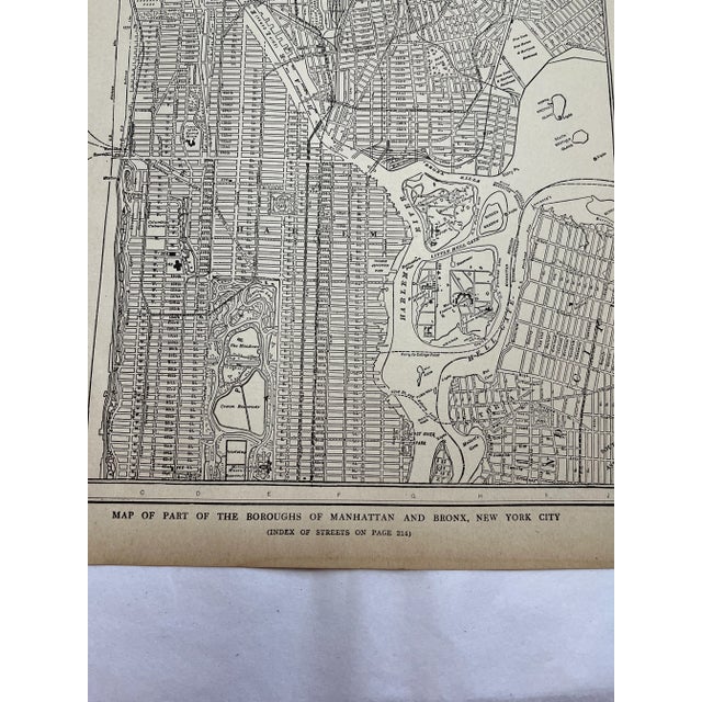 Early 1920s map of Manhattan & the Bronx measuring about 10.5”x15”. There is discoloration to paper consistent with age....