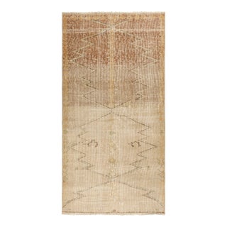 Vintage Zeki Müren Rug in Beige-Brown With Geometric Patterns, From Rug & Kilim For Sale