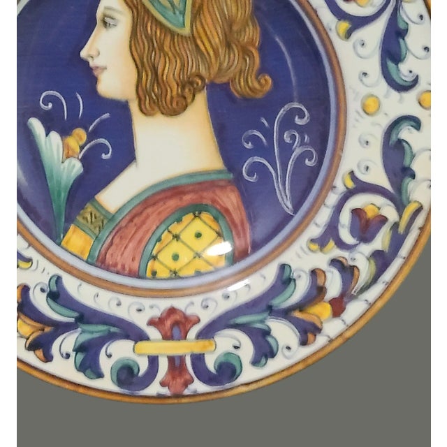 Deruta Vintage Italian Deruta Majolica Painted Renaissance Portrait Decorative Plate #2 For Sale - Image 4 of 8