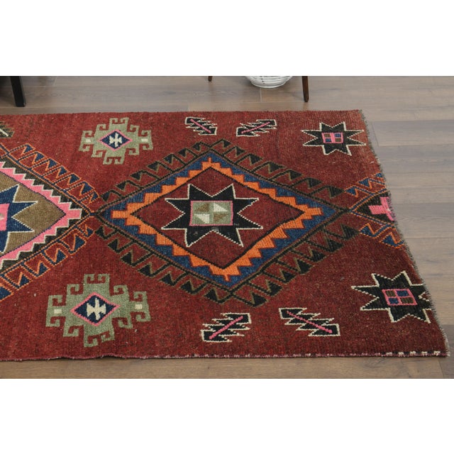 Pink 1970s Vintage Turkish Oushak Handmade Wool Cotton Pink Runner Rug For Sale - Image 8 of 10