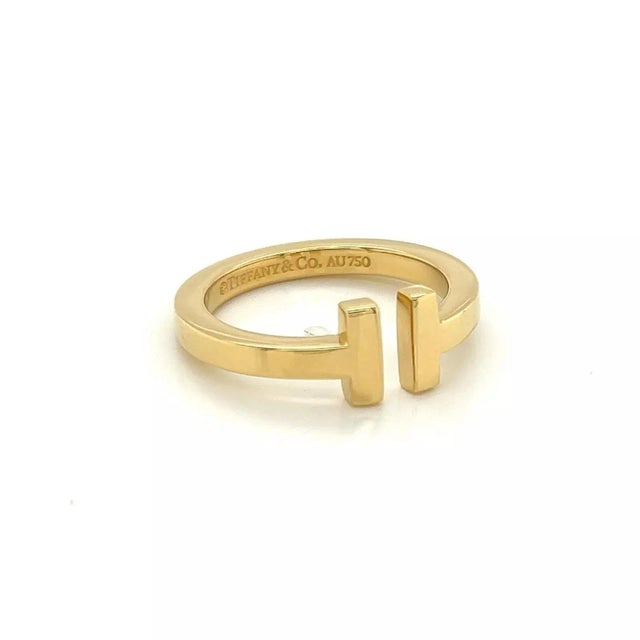 Contemporary Tiffany & Co. T Square 18k Yellow Gold Band Ring For Sale - Image 3 of 7