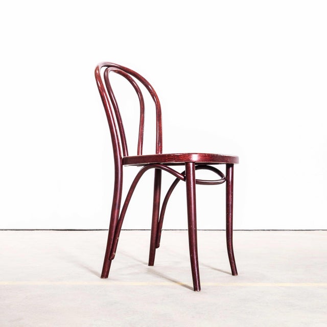 1980s Classic Dark Mahogany Hoop Back Bentwood Dining Chairs - Set Of Six Beautiful dark red mahogany coloured chairs,...