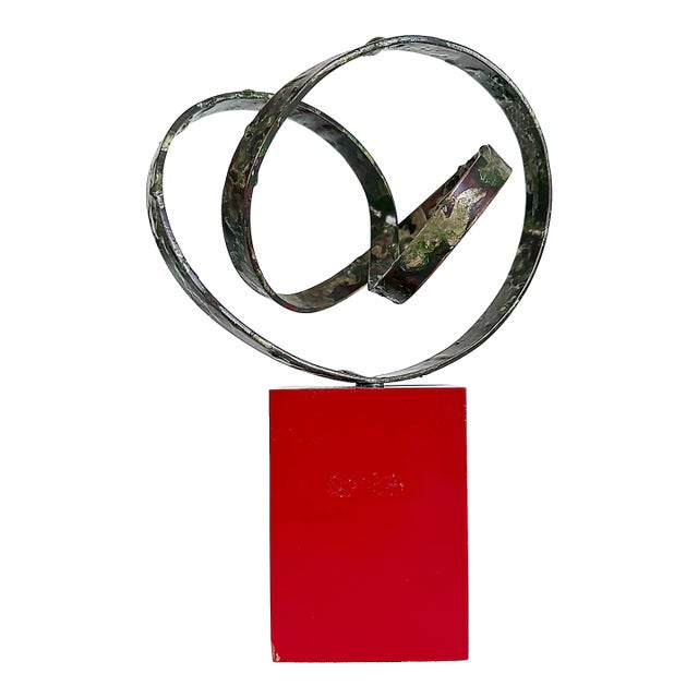 Late 20th Century Small Organic Biomorphic Patinated Ribbon Sculpture on a Plinth For Sale