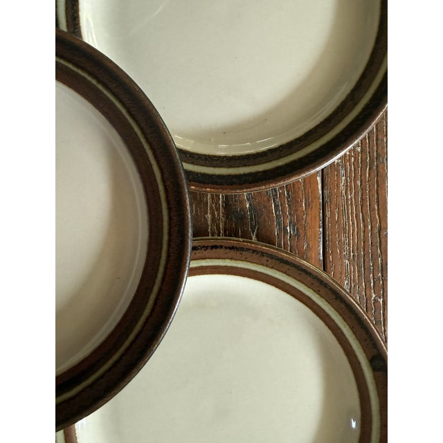 Mid-Century Modern 1960s Arabia Finland Karelia 7.75 Inch Stoneware Plates Brown Rim Vintage Dinnerware - Set of 8 For Sale - Image 3 of 9