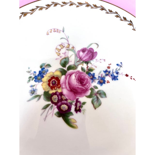Ceramic Mid-20th Century Royal Doulton Pink & Gold Scalloped Dinner Plates - Set of 12 For Sale - Image 7 of 12